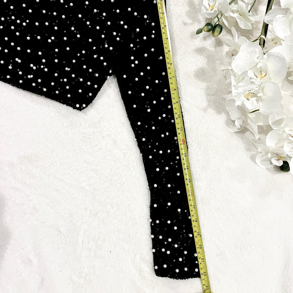 ✨🖤 MABLE Black and White Puff Sleeve Crop Blouse 🖤✨ - Picture 5 of 8